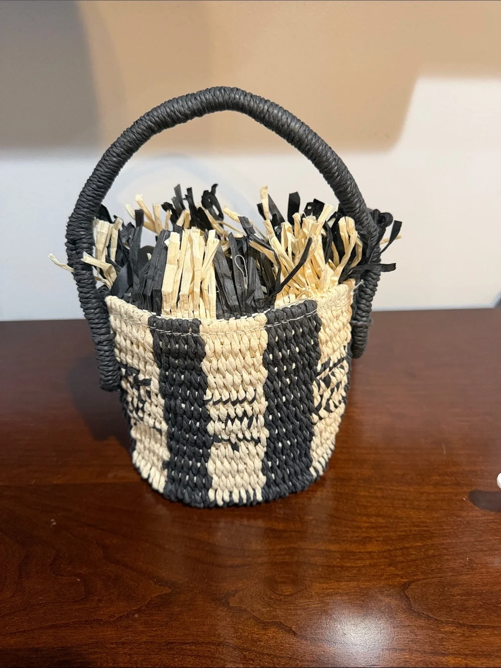 Handwoven Straw Bucket Bag - Black & Natural